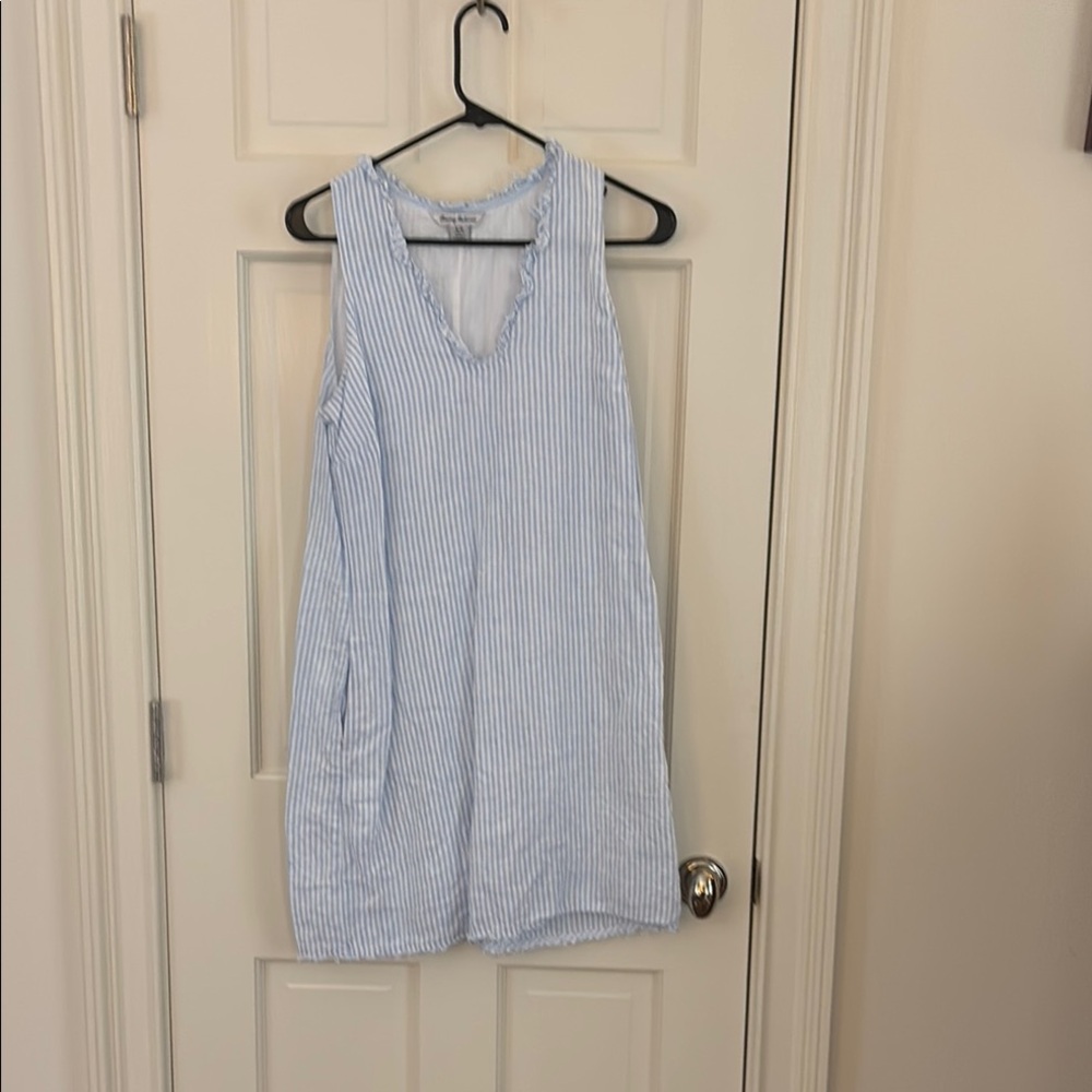 Tommy Bahama Light Blue and White Frayed Edge Top